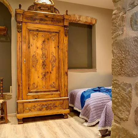Torre Caim Holiday home Solsona